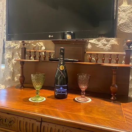 Отель Vager 4*