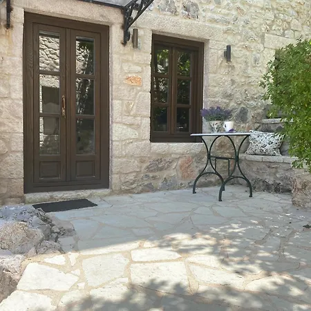 Vager فندق Levídhion