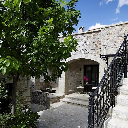 فندق Vager Levídhion