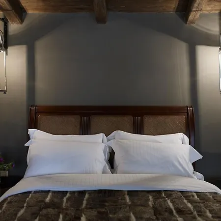 فندق Vager Levídhion